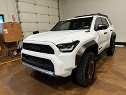 Weiß Neu 2025 Toyota 4 Runner SUV | 98.590 €