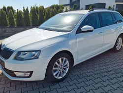 Weiß Gebraucht 2016 Skoda Octavia Style Kombi | 6.800 € (Fairer Preis)