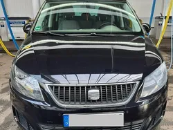 Schwarz Gebraucht 2014 Seat Alhambra Van / Kleinbus | 11.600 € (Fairer Preis)