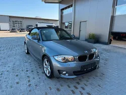 Grau Gebraucht 2012 BMW 118 Cabriolet Advantage Cabrio | 10.550 € (Fairer Preis)
