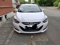 Weiß Gebraucht 2014 Hyundai i40 Kombi | 7.500 €