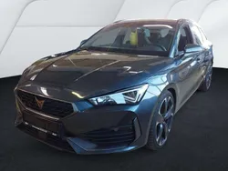 Magnetic grau Gebraucht 2024 Cupra Leon VZ Limousine | 32.240 € (Guter Preis)