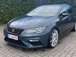 Grau Gebraucht 2019 Cupra Leon Limousine | 19.500 € (Guter Preis)