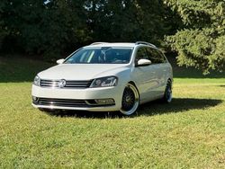Weiß Gebraucht 2014 VW Passat Exclusive Kombi | 26.000 €