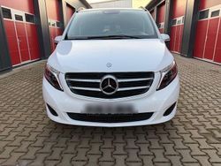 Weiß Gebraucht 2016 Mercedes V220 Edition Van / Kleinbus | 23.300 € (Etwas zu teuer)