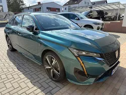 Grün Gebraucht 2024 Peugeot 308 GT Kombi | 23.900 € (Superpreis)