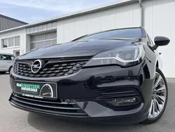 Schwarz Gebraucht 2021 Opel Astra Ultimate Kombi | 14.860 € (Fairer Preis)