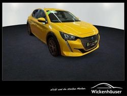 Lack gelb faro/typ aussenverkl Gebraucht 2021 Peugeot 208 Active Kleinwagen | 14.990 €