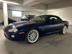 Pacific blue metallic Gebraucht 2004 Jaguar XK8 Cabrio | 39.950 €