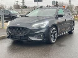 Schwarz Gebraucht 2020 Ford Focus ST-Line Limousine | 15.500 € (Fairer Preis)