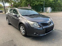 Grau Gebraucht 2012 Toyota Avensis Kombi | 4.999 € (Superpreis)
