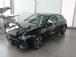 Schwarz Gebraucht 2023 Mercedes A200 Progressive Limousine | 29.890 € (Etwas zu teuer)