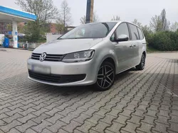 Silber Gebraucht 2015 VW Sharan Van / Kleinbus | 13.500 € (Fairer Preis)