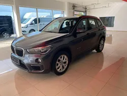 Grau Gebraucht 2018 BMW X1 Sport Line SUV | 19.800 € (Fairer Preis)