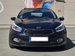 Schwarz Gebraucht 2014 Kia Ceed Sportswagon FIFA World Cup Edition Kombi | 8.500 € (Guter Preis)
