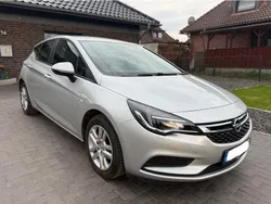 Silber Gebraucht 2019 Opel Astra Edition Limousine | 9.500 € (Guter Preis)