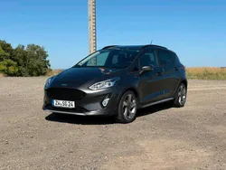 Grau Gebraucht 2018 Ford Fiesta Active Kleinwagen | 11.500 €