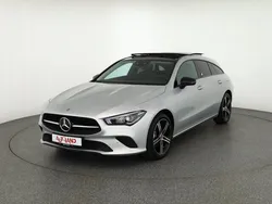 Silber Gebraucht 2022 Mercedes CLA200 Kombi | 32.990 € (Fairer Preis)