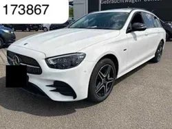 Weiß Gebraucht 2020 Mercedes E300 AMG line Limousine | 29.950 € (Guter Preis)