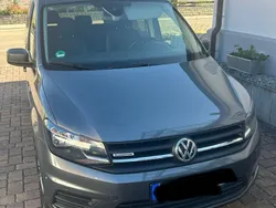 Grau Gebraucht 2019 VW Caddy Trendline Van / Kleinbus | 13.900 € (Guter Preis)