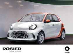 Weiß Gebraucht 2022 Smart ForFour Electric Drive Passion Limousine | 12.490 € (Etwas zu teuer)