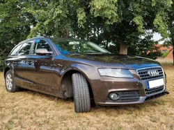 Braun Gebraucht 2011 Audi A4 Attraction Kombi | 5.300 € (Superpreis)