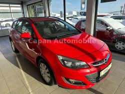 Rot Gebraucht 2012 Opel Astra Selection Kombi | 3.300 € (Fairer Preis)
