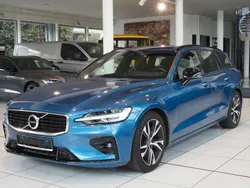Blau Gebraucht 2019 Volvo V60 R-Design Kombi | 30.980 € (Fairer Preis)