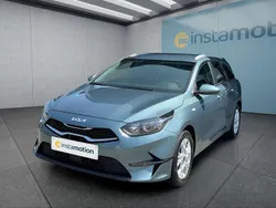Grau Gebraucht 2024 Kia Ceed Sportswagon Kombi | 25.649 € (Guter Preis)