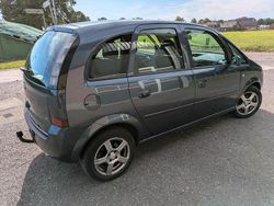 Blau Gebraucht 2006 Opel Meriva Van / Kleinbus | 1.900 € (Fairer Preis)