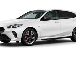 Weiß Gebraucht 2024 BMW M135 Shadowline Kleinwagen | 45.112 €