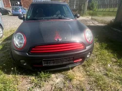Weiß Gebraucht 2008 Mini Clubman Kombi | 3.500 € (Fairer Preis)