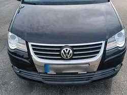 Gebraucht 2009 VW Touran Freestyle Van / Kleinbus | 6.700 € (Teuer)