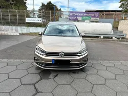 Braun Gebraucht 2018 VW Golf Sportsvan Join Van / Kleinbus | 9.999 €