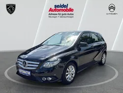 Schwarz Gebraucht 2012 Mercedes B200 Van / Kleinbus | 11.450 € (Fairer Preis)