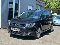 Schwarz Gebraucht 2015 VW Touran Highline Van / Kleinbus | 15.990 € (Superpreis)