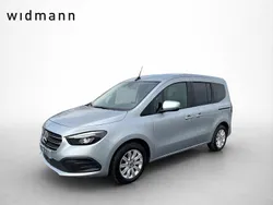 Helvinsilber metallic Gebraucht 2022 Mercedes T180 Van / Kleinbus | 24.850 € (Fairer Preis)
