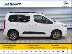 Weiß Gebraucht 2024 Opel Combo Life Van / Kleinbus | 27.750 € (Fairer Preis)