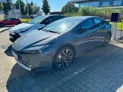 Grau Gebraucht 2024 Toyota Prius Executive Kleinwagen | 36.900 € (Guter Preis)