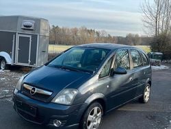 Grün Gebraucht 2009 Opel Meriva Van / Kleinbus | 1.299 € (Superpreis)