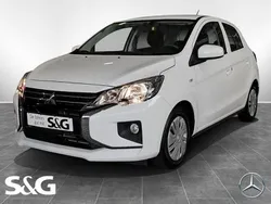 Weiß Gebraucht 2023 Mitsubishi Space Star Limousine | 10.890 € (Guter Preis)
