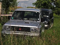 Silber Gebraucht 2004 Mitsubishi Pajero SUV | 4.800 € (Fairer Preis)