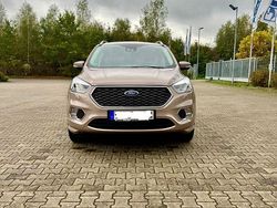 Grau Gebraucht 2018 Ford Kuga Vignale SUV | 15.999 € (Fairer Preis)