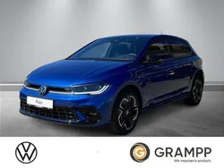 Reef blue metallic / schwarz Neu 2025 VW Polo R-line Limousine | 28.950 € (Teuer)
