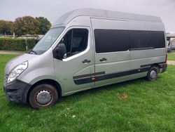 Grau Gebraucht 2012 Renault Master Van | 13.499 € (Etwas zu teuer)