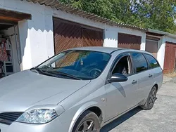 Silber Gebraucht 2002 Nissan Primera Kombi | 2.800 € (Teuer)