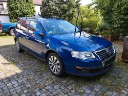 Blau Gebraucht 2006 VW Passat Kombi | 1.550 € (Guter Preis)
