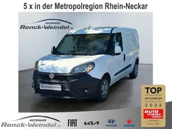 Weiß Gebraucht 2023 Fiat Doblò Van / Kleinbus | 16.989 € (Fairer Preis)