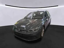 Delfingrau metallic Gebraucht 2023 VW Golf VIII Life Limousine | 24.989 € (Guter Preis)