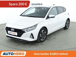 Weiss Gebraucht 2022 Hyundai i20 Edition 30 Kleinwagen | 14.490 € (Fairer Preis)
